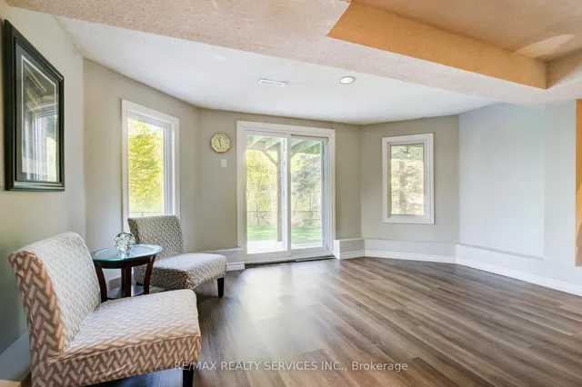 Additional image 27 of 25 Brookbank Crt