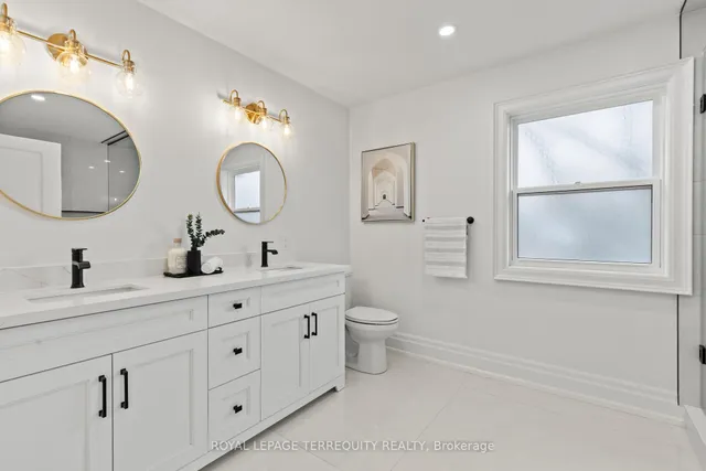 Additional image 17 of 944 Long Dr