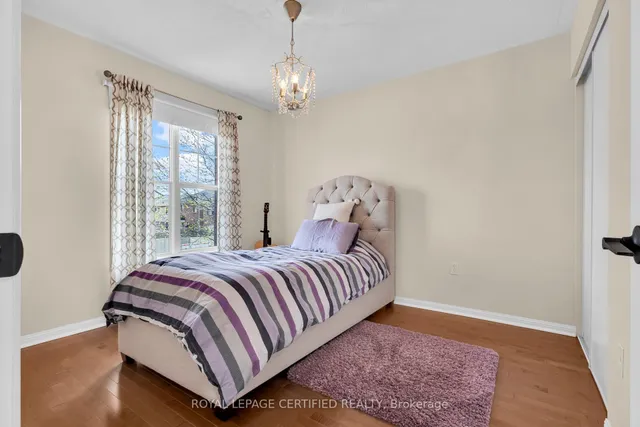 Additional image 23 of 34 Tawnie Cres