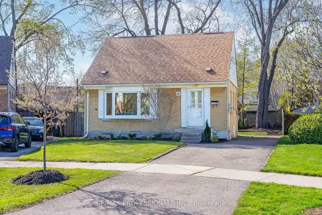 Additional image 2 of 10 Woodbury Pl