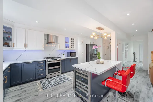 Additional image 12 of 738 Greycedar Cres