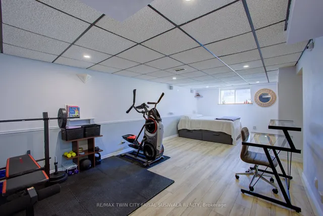 Additional image 22 of 173 Hazelglen Dr