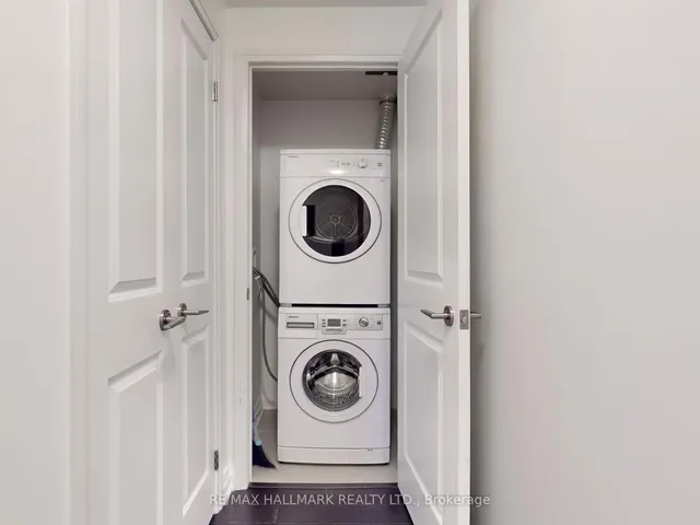 Additional image 23 of 8 Mercer St Unit 411