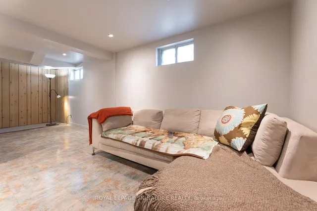 Additional image 28 of 11 Coppermill Dr