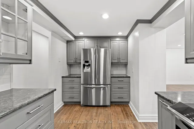 Additional image 21 of 130 Neptune Dr Unit 702