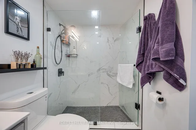 Additional image 6 of 3077 Weston Rd Unit 609