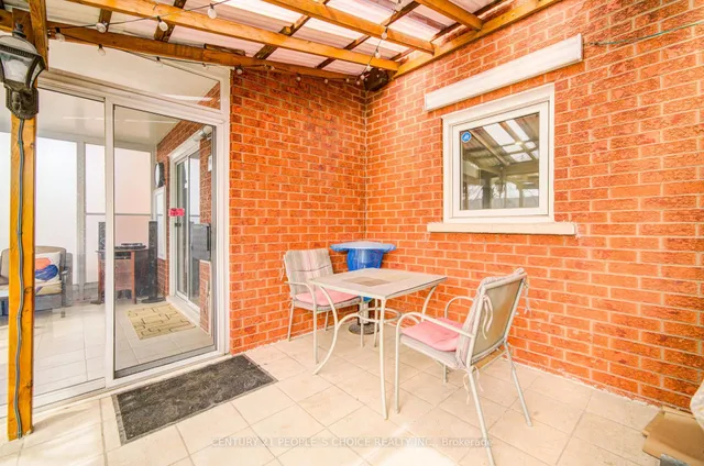 Additional image 49 of 157 Cinrickbar Dr