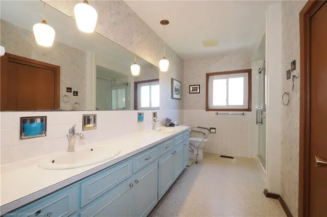 Additional image 31 of 14 Secord Ave