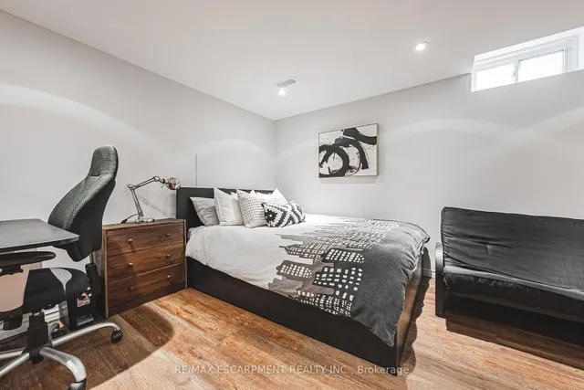 Additional image 17 of 2170 Coldwater St