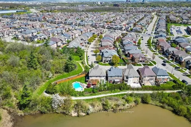 Additional image 43 of 417 Gooch Cres