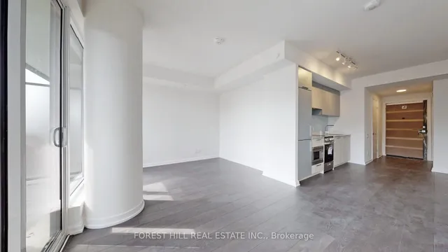 Additional image 7 of 4208 Dundas St Unit 305