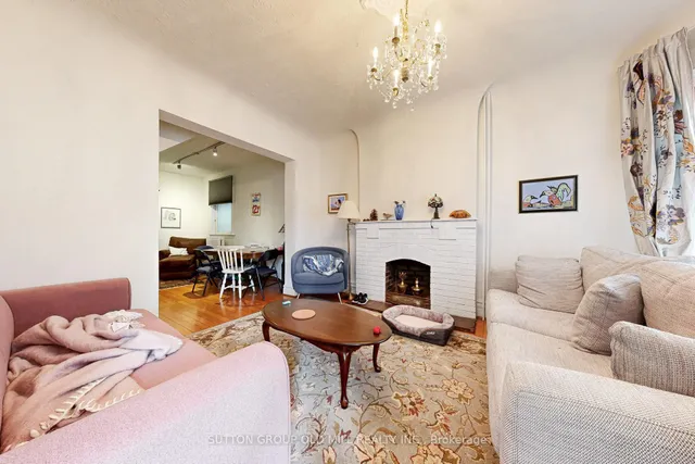 Additional image 3 of 1058 College St