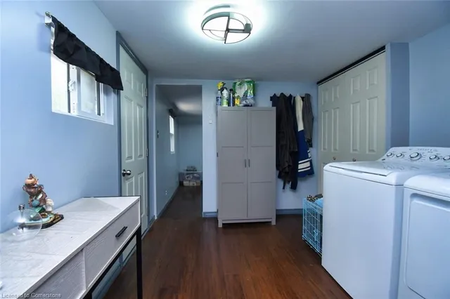 Additional image 11 of 47 Short Pky