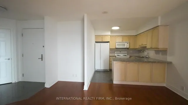 Additional image 5 of 80 Harrison Garden Blvd Unit 924