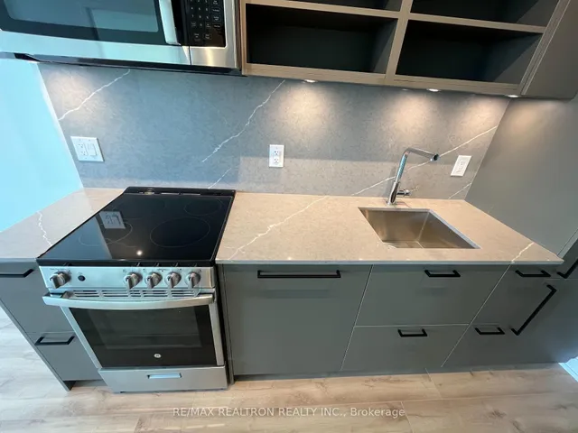 Additional image 30 of 135 East Liberty St Unit 1907