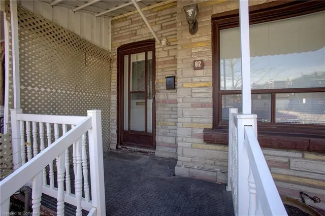 Additional image 3 of 82 Uxbridge Ave