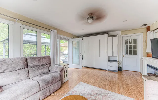 Additional image 9 of 590 Manchester Rd