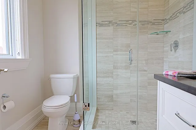 Additional image 16 of 52B Cork Ave