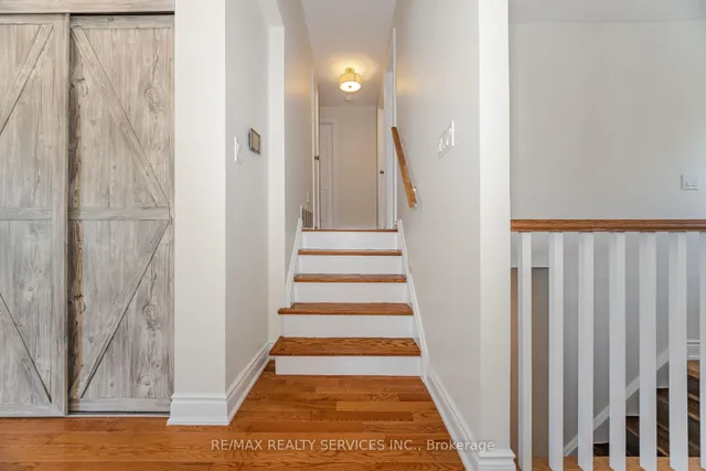 Additional image 26 of 2 Ferndale Cres