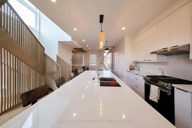 Additional image 13 of 81 Falstaff Ave