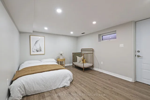 Additional image 39 of 93 Harvie Ave