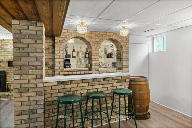 Additional image 28 of 630 Westview Ave