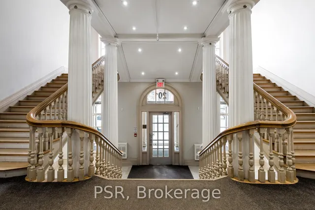 Additional image 19 of 201 Carlaw Ave Unit 701