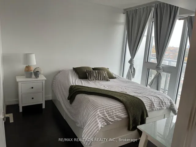 Additional image 13 of 72 Esther Shiner Blvd Unit 1612