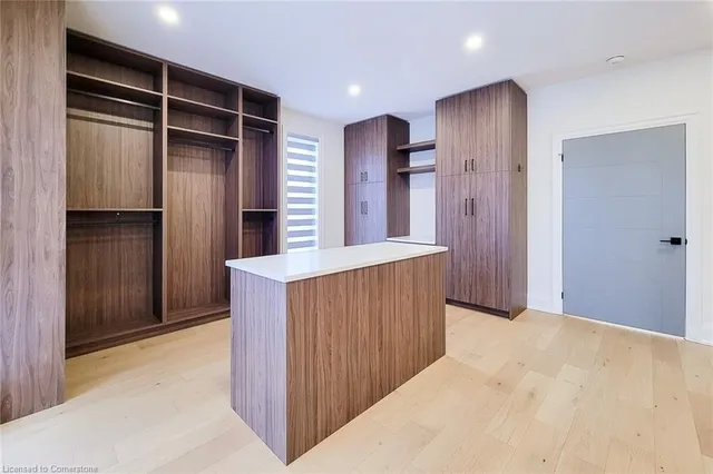 Additional image 26 of 253 Federal St