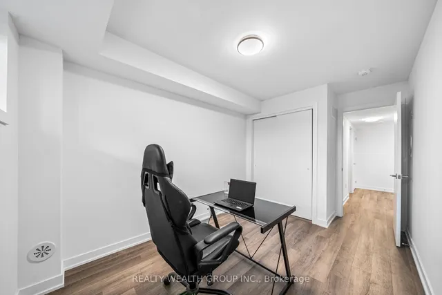 Additional image 21 of 185 Veterans Dr Unit 11