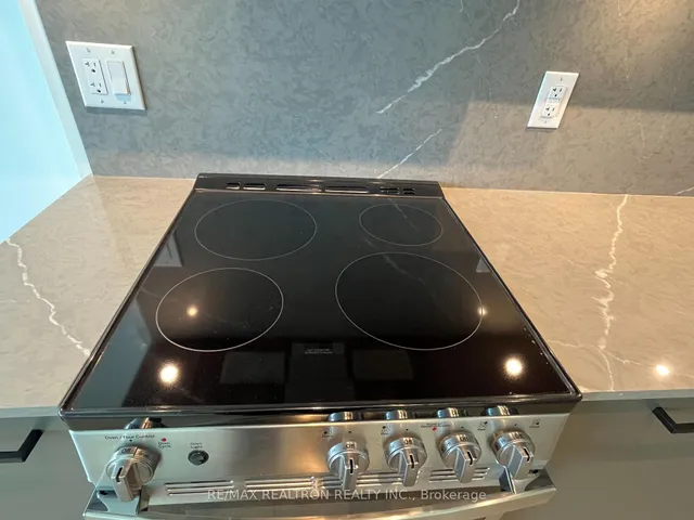 Additional image 21 of 135 East Liberty St Unit 1907