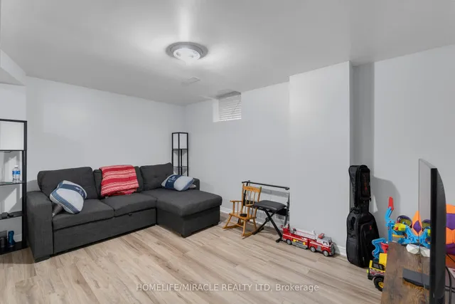 Additional image 37 of 18 Hartwell Gate