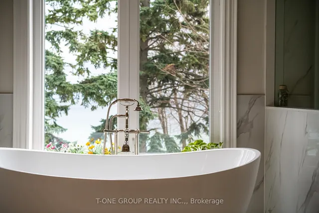 Additional image 26 of 63 Fishleigh Dr