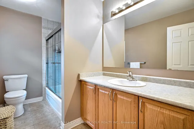 Additional image 24 of 43 Woodlawn Crt