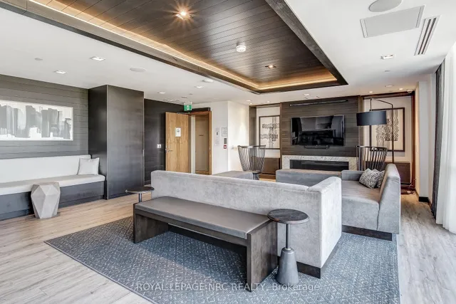 Additional image 8 of 2025 Maria St Unit 604