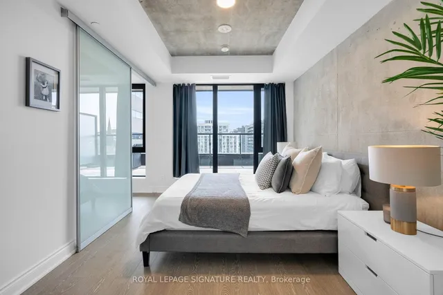 Additional image 14 of 608 Richmond St Unit 1105