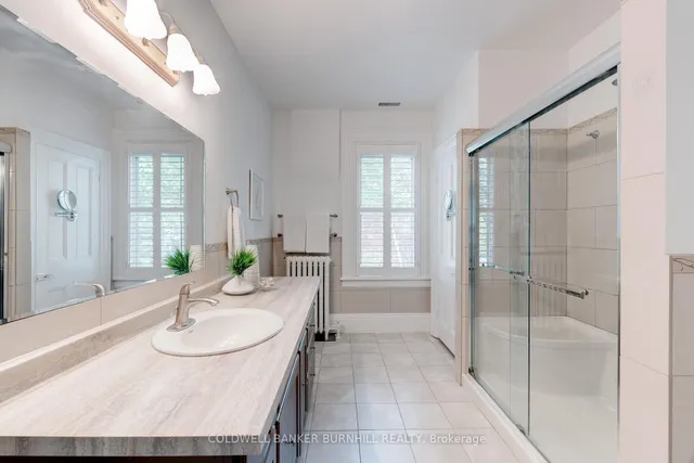 Additional image 36 of 1427 Ontario St