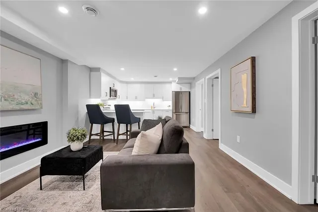 Additional image 36 of 8 Chartwell Cir