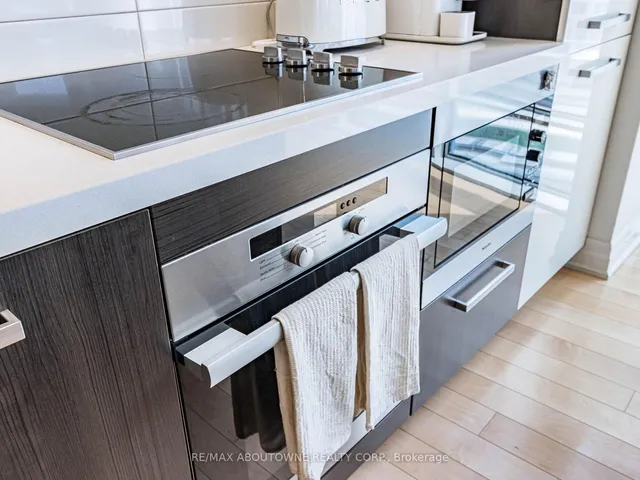 Additional image 19 of 8 The Esplanade St Unit 802