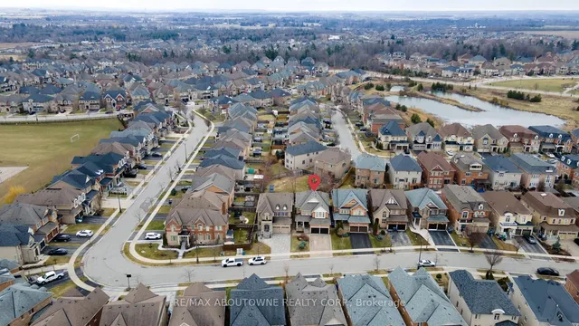 Additional image 38 of 22 Interlacken Dr