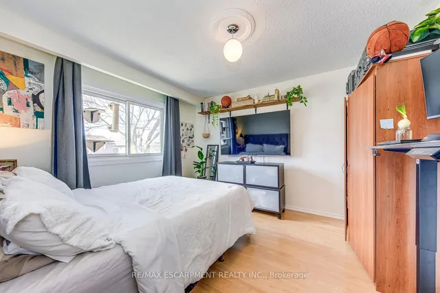 Additional image 20 of 19 Normajean Ave