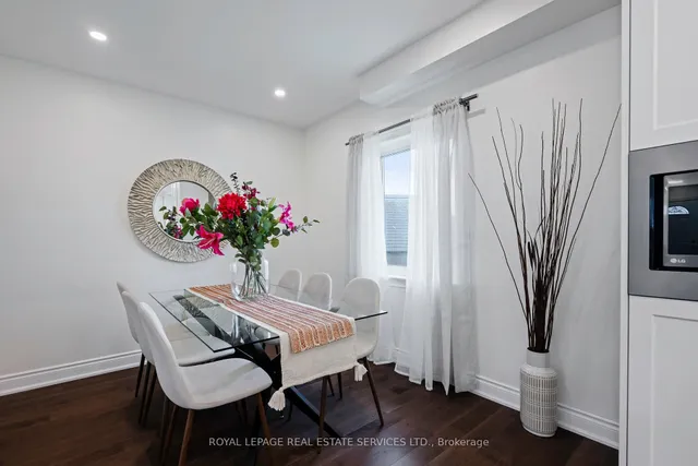 Additional image 11 of 210 Beta St