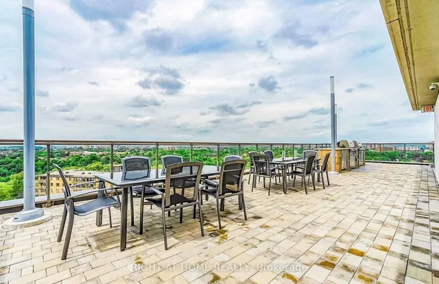 Additional image 16 of 80 Esther Lorrie Dr Unit 817