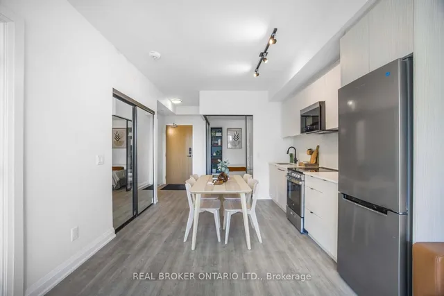 Additional image 12 of 2369 Danforth Ave Unit 210