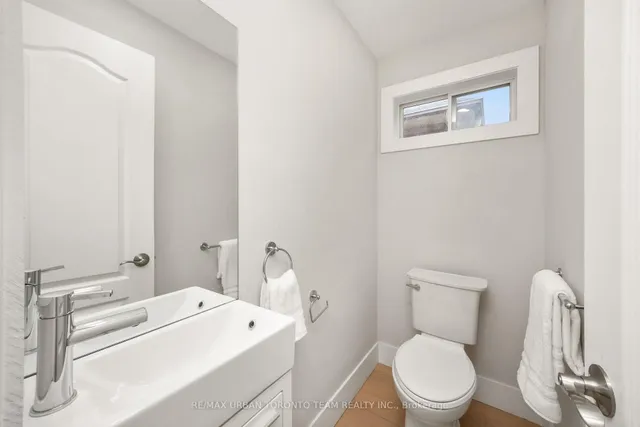 Additional image 22 of 3517 St Clair Ave