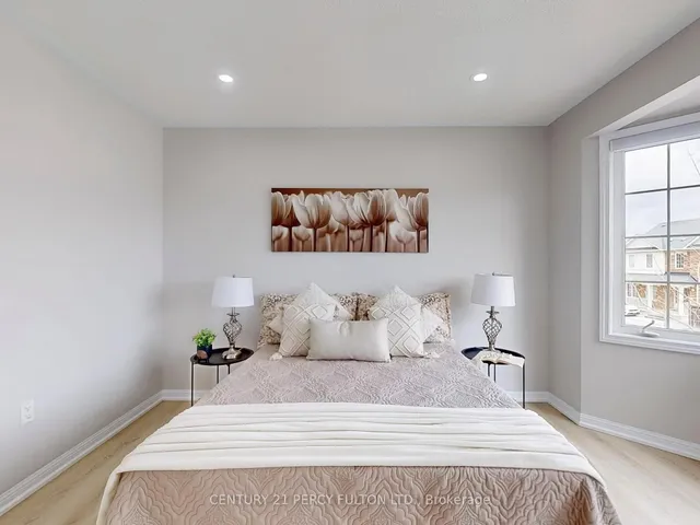 Additional image 34 of 652 Rayner Crt