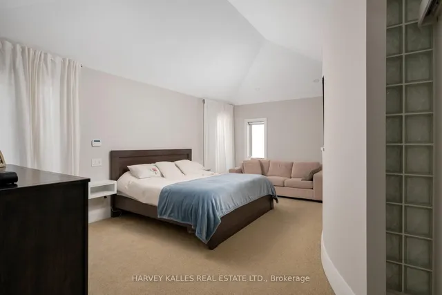 Additional image 24 of 16 Coldstream Ave