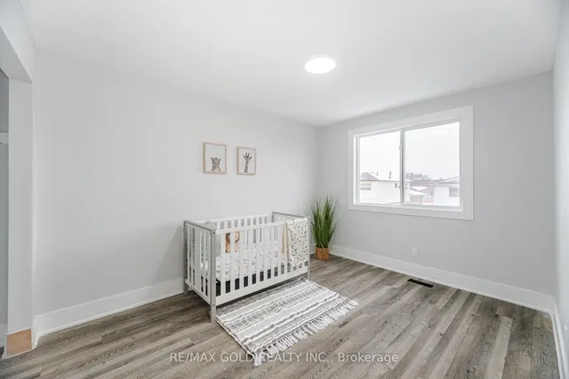 Additional image 18 of 7500 Goreway Dr Unit 62