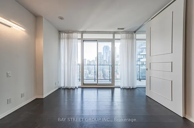 Additional image 23 of 125 Peter St Unit 2509
