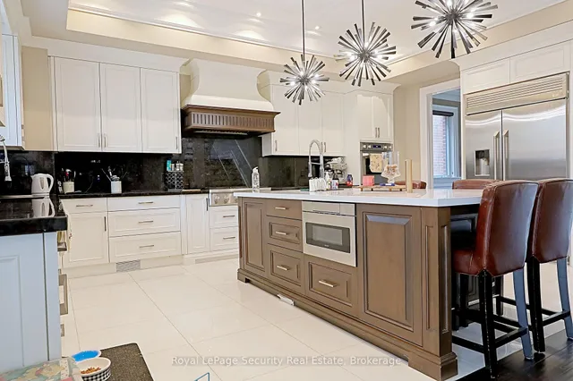 Additional image 3 of 52B Cork Ave